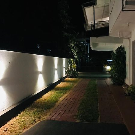 Pinidiya Resort Anuradhapura Esterno foto