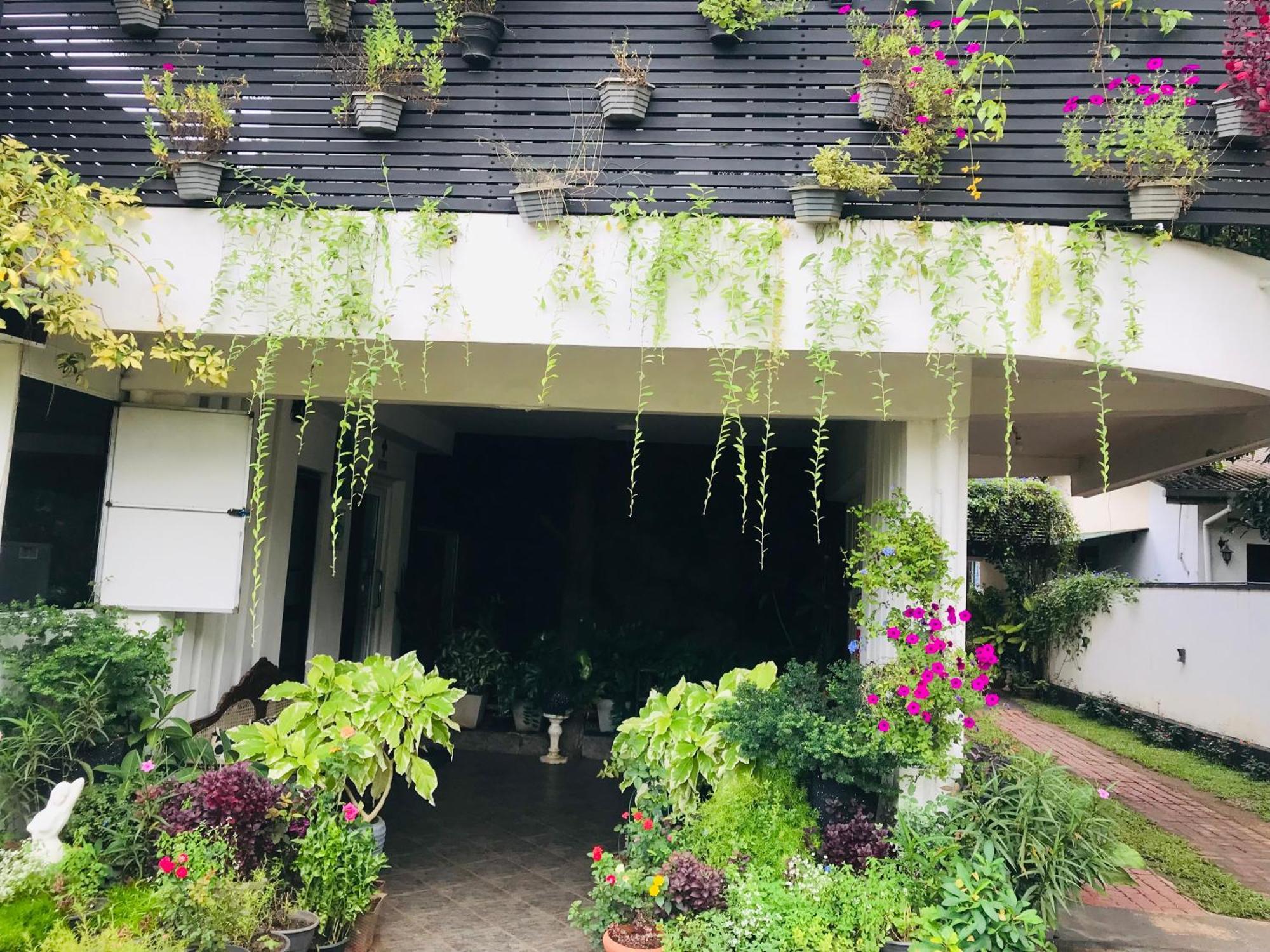 Pinidiya Resort Anuradhapura Esterno foto